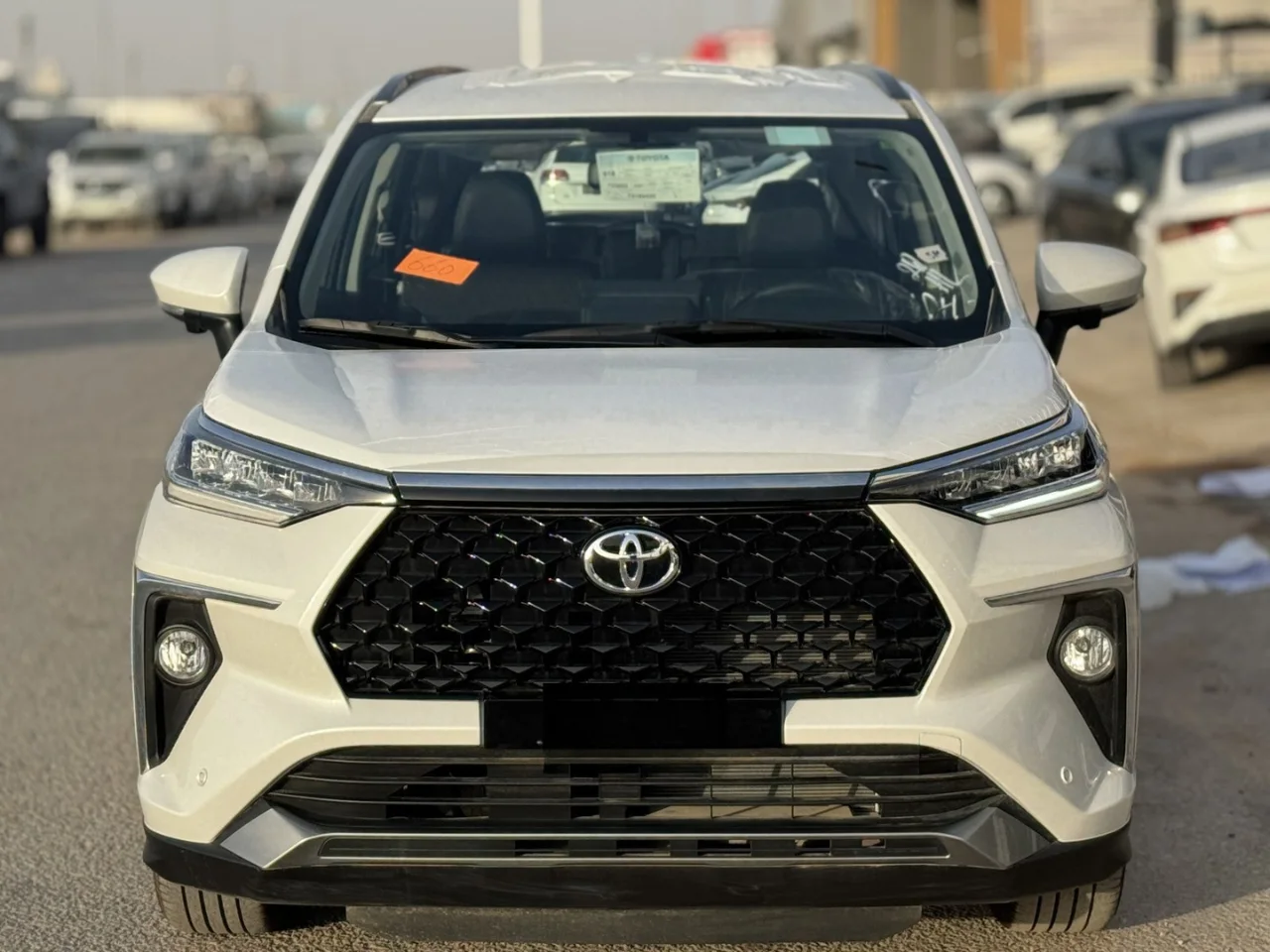 تويوتا فيلوز GLX 2026